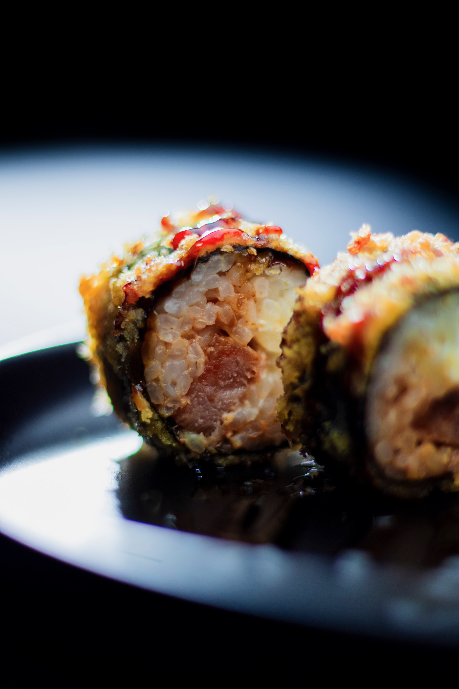 Fried tuna maki roll