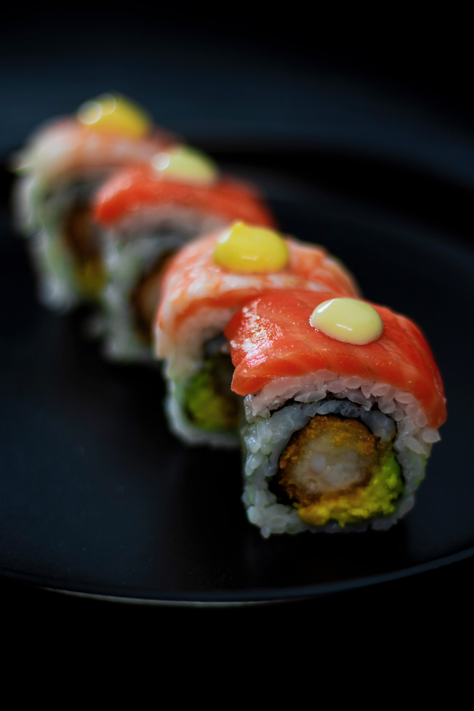 Tiger curry roll