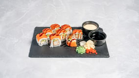 Spicy crab roll
