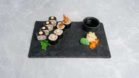 Avocado maki