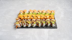 Rolls for four 48 pieces